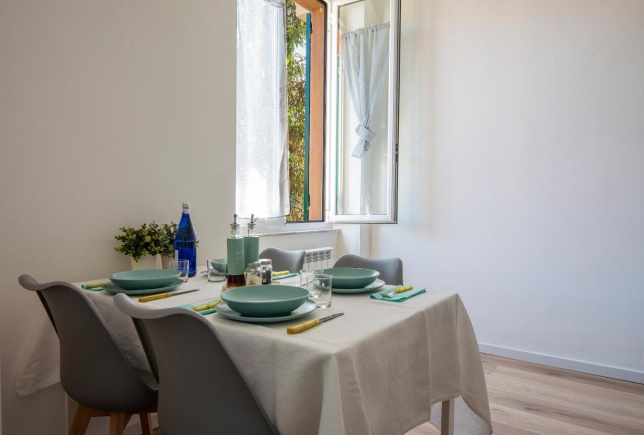 Apartment Viabai Con Parcheggio Privato Genua